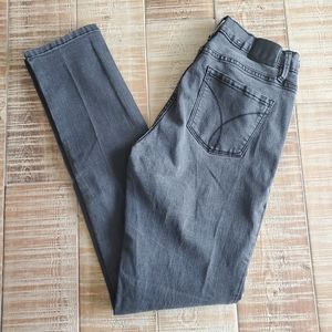 Calvin Klein black skinny jeans 10 but fit better for 6